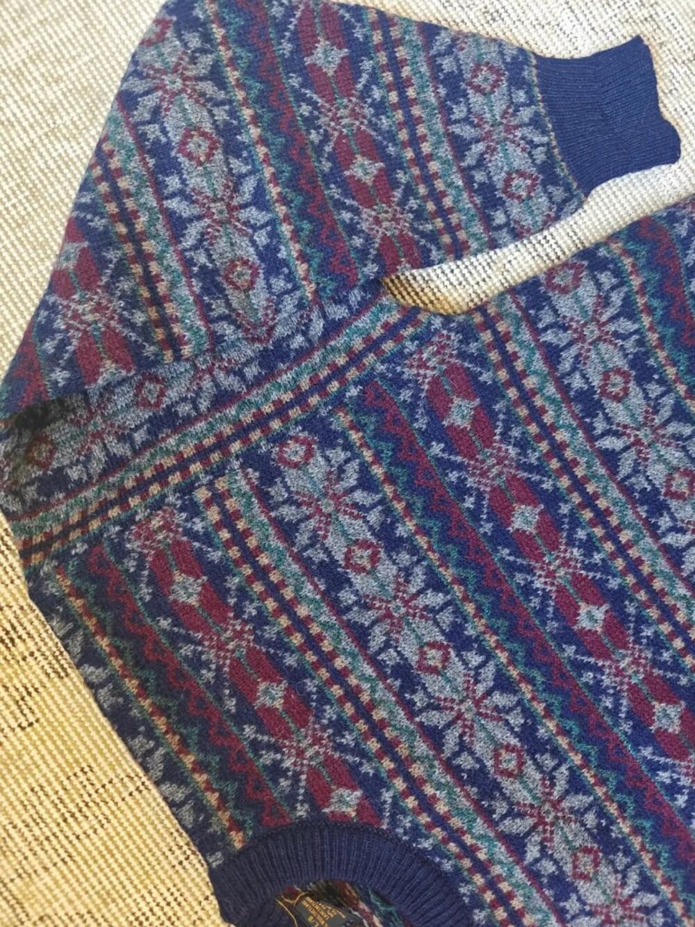 Vintage Eddie Bauer Fair Isle 100% Wool Sweater Size L - Picture 4 of 9